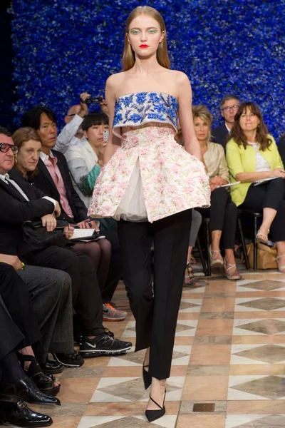 Look 6